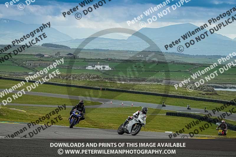 anglesey no limits trackday;anglesey photographs;anglesey trackday photographs;enduro digital images;event digital images;eventdigitalimages;no limits trackdays;peter wileman photography;racing digital images;trac mon;trackday digital images;trackday photos;ty croes